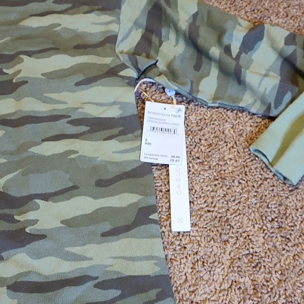 Caslon Green Spring Camo long sleeve sweater - Picture 4 of 4